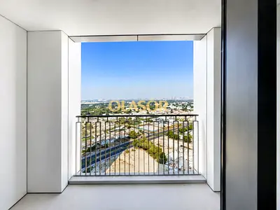 Stunning City Views | Furnished | Good Amenities | Mins to Dubai Mall