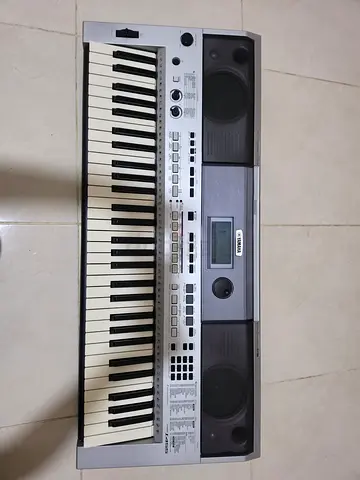 Yamaha PSR-I455 Portable Keyboard - Good Working Condition