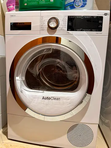 Bosch (Series 8) AutoClean Condenser Dryer - Heat Pump- 9 Kg