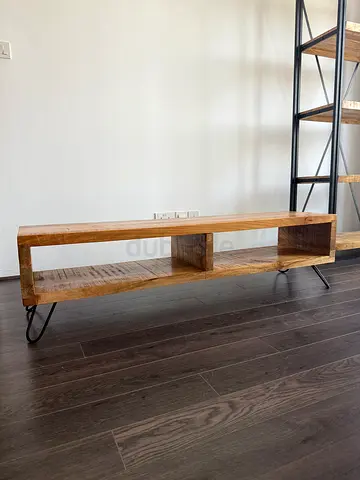 Solid TV wood bench with metal legs - industrial style