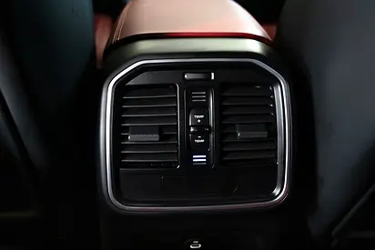 صورة مصغرة 9 لـ 2025 Porsche MACAN