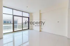 Upscale 1-BR | Corner Unit | Top Floor | Tenanted