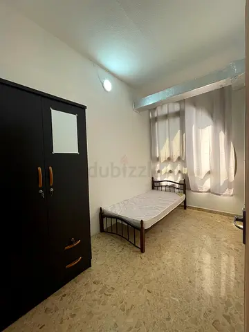 Room With Partision For Single Person