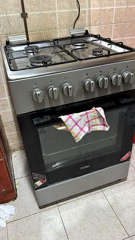 Haier cooking range used only 1 year