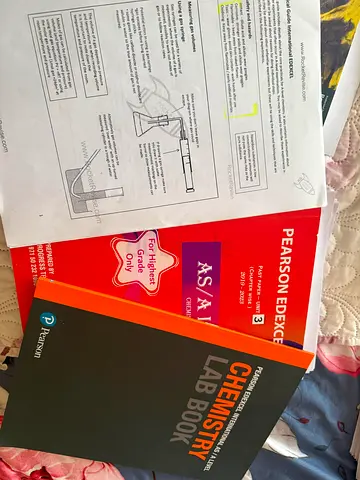 Ial edexcel chemistry unit 3. A level book.