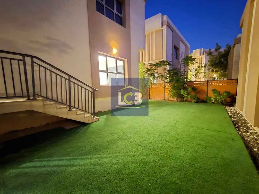 Beautiful 5-Bedroom Villa for Rent – Prime Location in MBZ