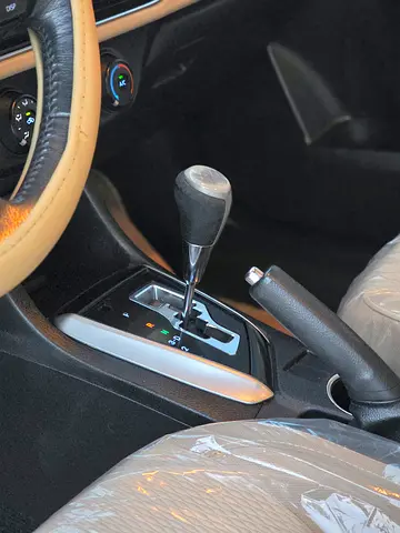 صورة مصغرة 16 لـ 2014 Toyota COROLLA