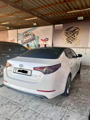 صورة 4 لـ 2011 KIA OPTIMA