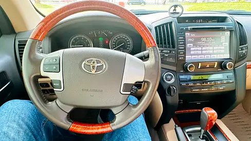 صورة 15 لـ 2015 Toyota LAND CRUISER