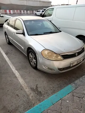 Urgent sale - Renault Safrane- 2011 Model