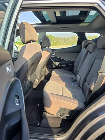 2016 Hyundai SANTA FE 缩略图 19