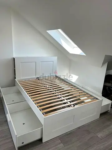 Bed good condition  size 160.200