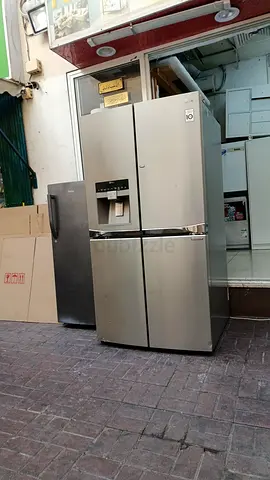 LG French Door Refrigerator with Ice & Water Dispenser - Stainless Steel