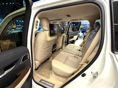 2025 Toyota LAND CRUISER 缩略图 11