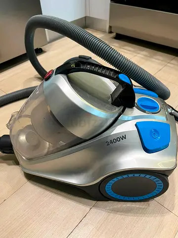 Canister Vacuum Cleaner 2400W - Good Working Condition