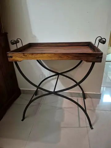 Marina Tray With Folding Base