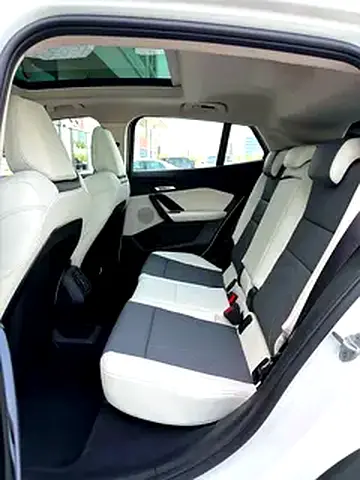2027 BMW X2 照片 13
