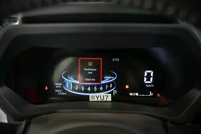 Toyota Veloz GX, миниатюра 9