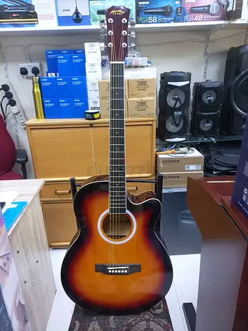 full-size sunburst cutaway acoustic guitar - good condition