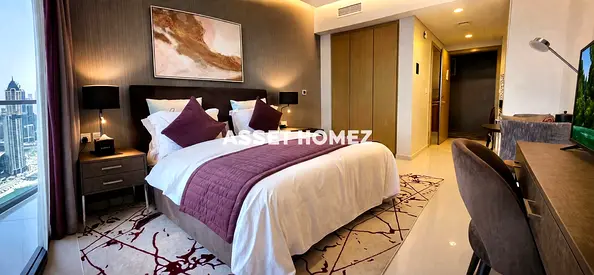 Panoramic Lake View| High Floor | Vacant