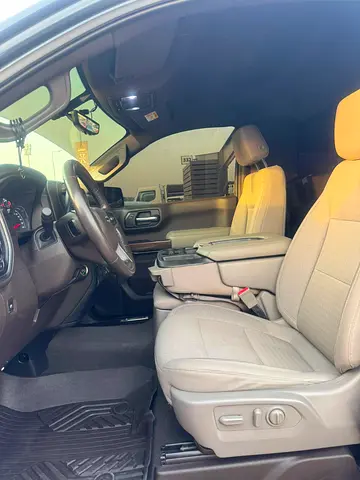 2021 Chevrolet SILVERADO 1500 照片 9