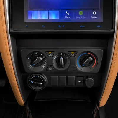 2024 Toyota FORTUNER — фото 14
