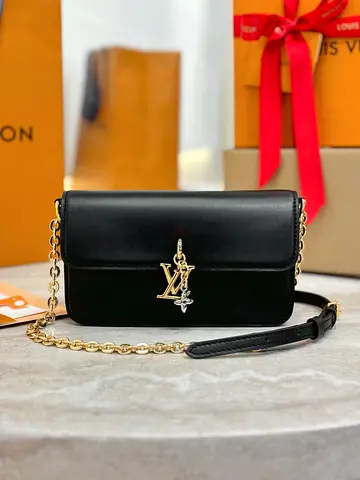 LOUIS VUITTON Women's LV Bloom Chain Bag