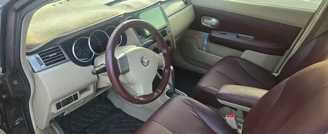 صورة 13 لـ 2008 Nissan TIIDA