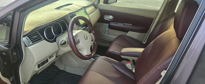 صورة 15 لـ 2008 Nissan TIIDA