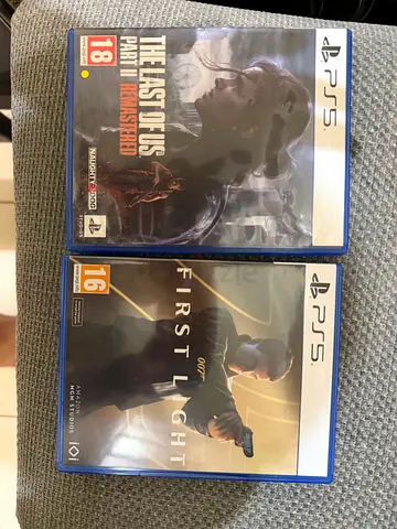 PS5 - 007: First Light (Physical PS5 Game) + last of us 2 remastred  (bundle)