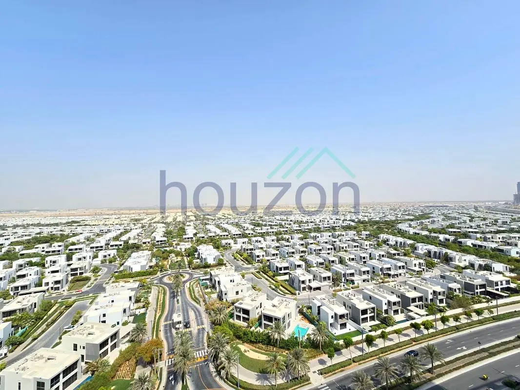 Sidra View | Modern + Bright 2BR | Close to Mall