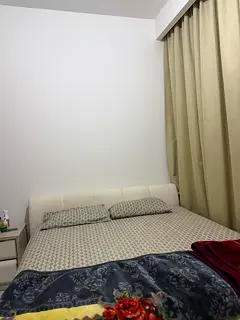 Looking for flatemate