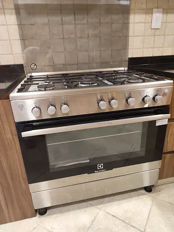 Electrolux gas cooker for sale