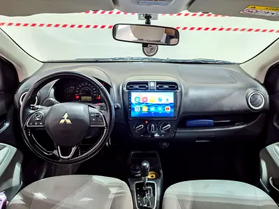 Mitsubishi Attrage GLS, миниатюра 9