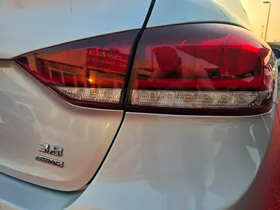 صورة مصغرة 12 لـ 2018 Genesis G80
