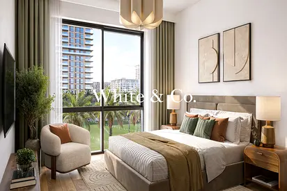 OP PRICE | HIGH FLOOR | PARK FACING CORNER