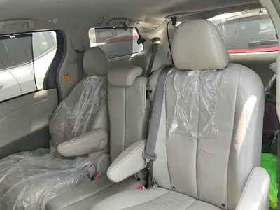 صورة 4 لـ 2011 Toyota SIENNA