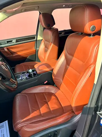2016 Volkswagen TOUAREG 照片 4