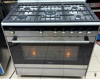 Siemens 90cm Stainless Steel Gas Range with Oven - Used