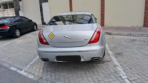 صورة 6 لـ 2013 Jaguar XJ