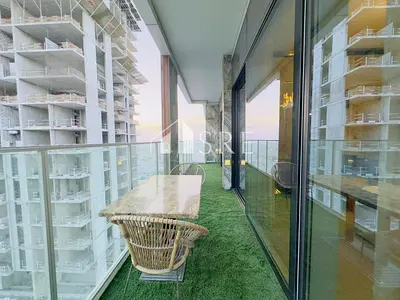 Furnished & Upgraded 1-BR | Vacant | Park Gate