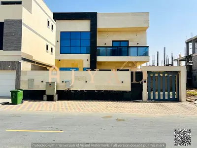 فيلا أحلامك الطابق الأرضي والأول قريبة من جميع الخدمات ملكية حرة لجميع الجنسيات تكييف مركزي شاملة الكهرباء و الماء و المكيفات