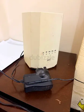 Used Wi‑Fi Range Extender / Wireless Access Point with Adapter - White