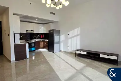Spacious | Modern 2 Bedroom | Well-Located