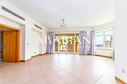 VACANT NOW | 3 Bedroom | Partial Sea View