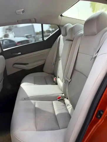 Nissan Altima SV, миниатюра 9