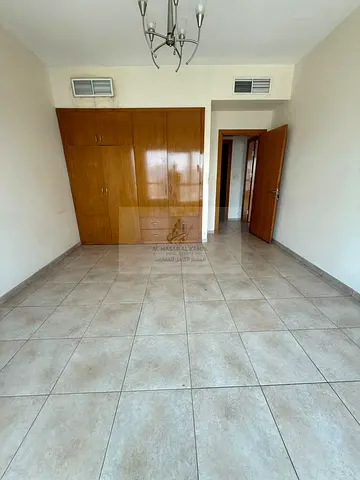 Air Conditioning Included** 🔧 **Maintenance Included** 🚗 **Free Parking** 🏋️ **Free Gym** 🏊 **Free Swimming Pool** Master Bedroom 🧹 Maid's Bedro