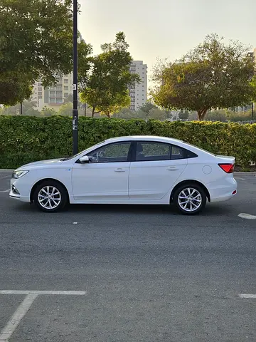 MG MG5 Standard, миниатюра 3