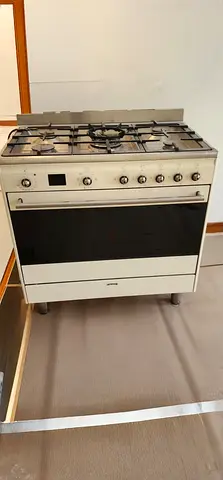 Smeg top gas oven electric cooker 90cm lastest model
