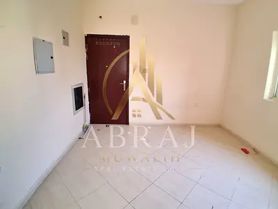 Lavish studio good building near school rent 19k